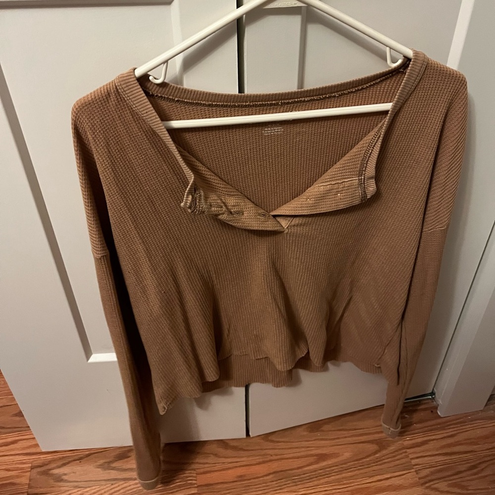 Womens American Eagle Button Long Sleeve